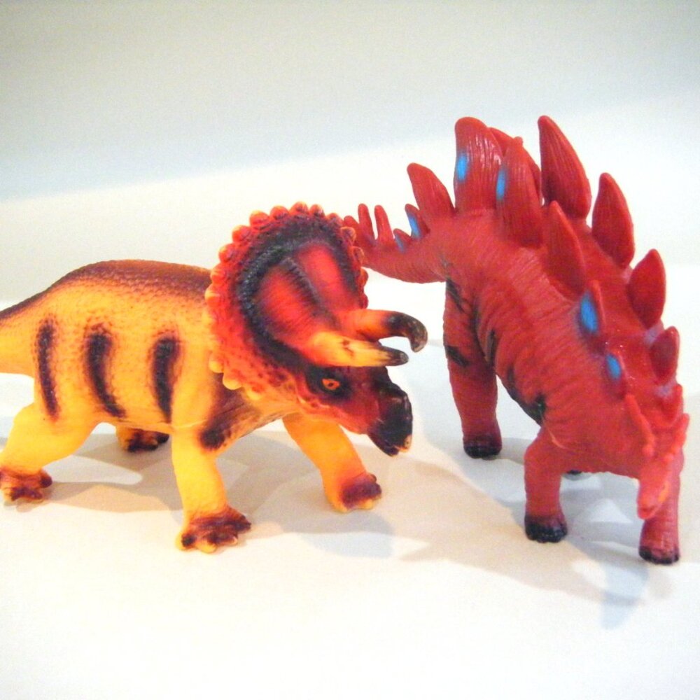Set of Two Plastic Dinosaur Collectibles